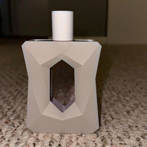 ✨ NWOT! ✨ ARIANA GRANDE GOD IS A WOMAN PERFUME